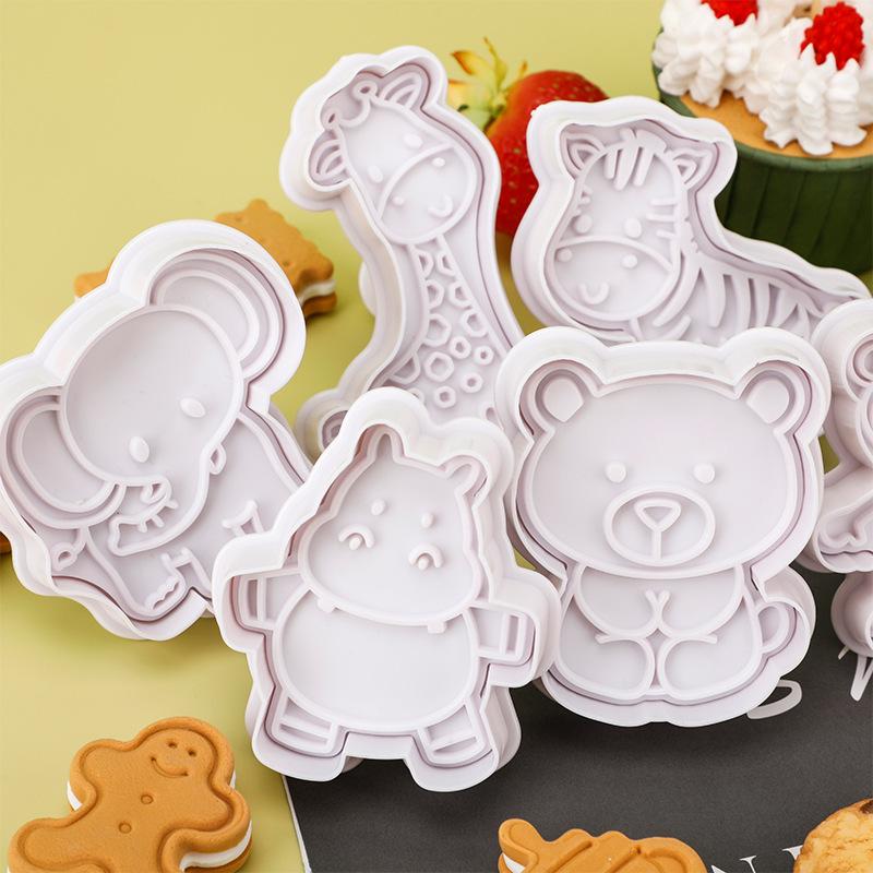 مجموعة قوالب بسكويت على شكل حي - مراجعة Kitchen Kids Baking Set وسعره